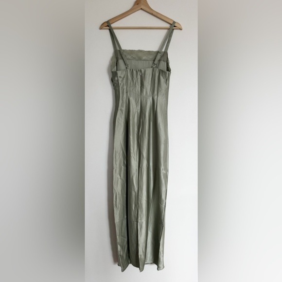Reformation Vesper Satin Dress Size 4 - Picture 6 of 12